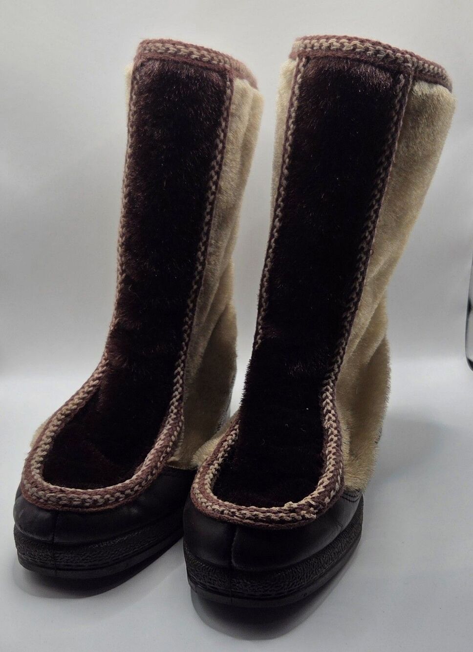 VTG 60s/70s Snowland Faux Two Tone Boots Womens Size 8 Apres Ski Boho USA